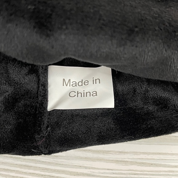 Field & Stream Cozy Cabin Gray and Black Plaid Knit Beanie Hat NWT - Picture 6 of 8